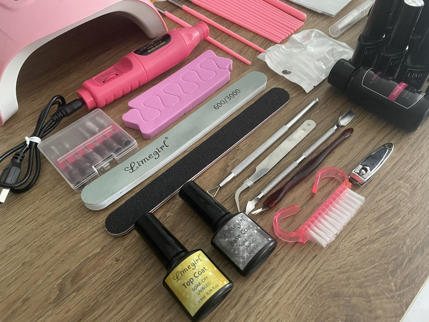 Coffret Ongles Gel UV & Acrygel - Lampe, Ponceuse & Accessoires Inclus - Ongles Sublimes Facilement