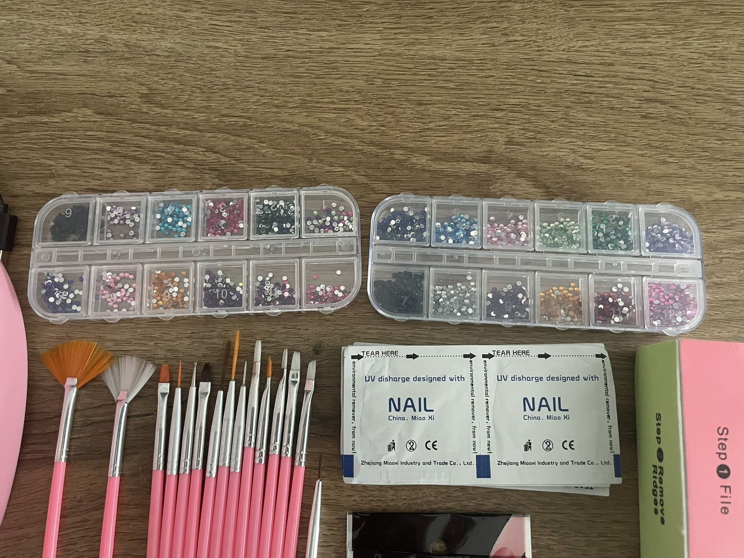 Coffret Ongles Gel UV & Acrygel - Lampe, Ponceuse & Accessoires Inclus - Ongles Sublimes Facilement